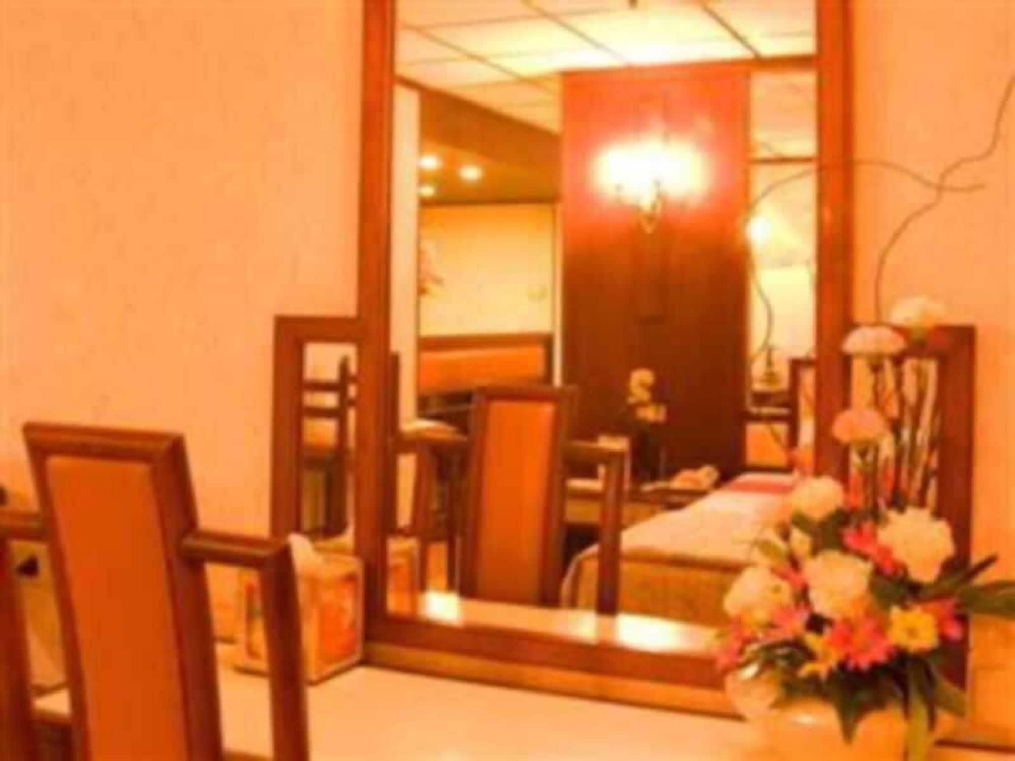 Seeharaj Hotel Uttaradit Kültér fotó
