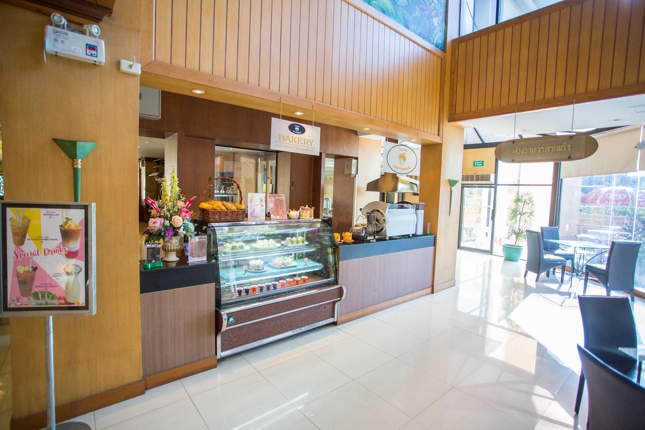 Seeharaj Hotel Uttaradit Kültér fotó
