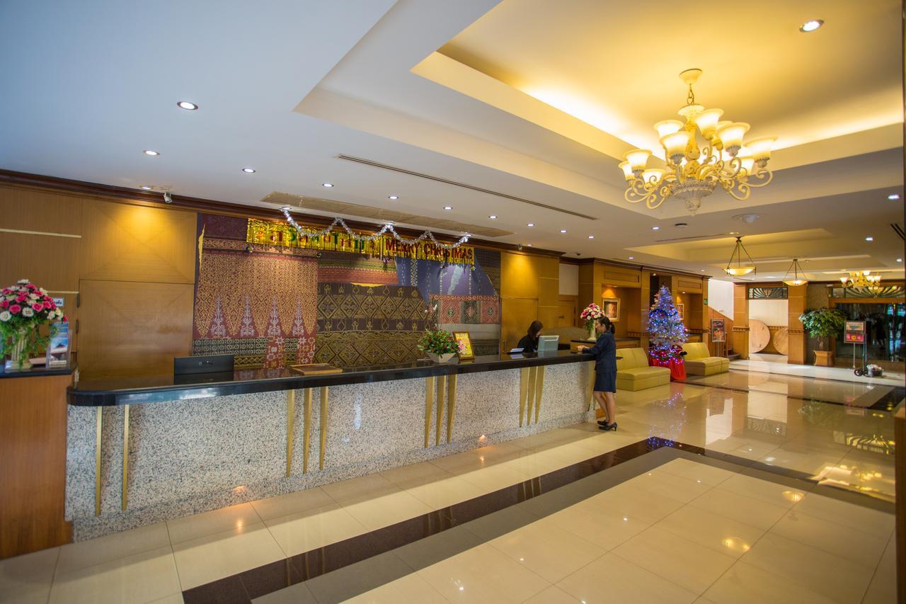 Seeharaj Hotel Uttaradit Kültér fotó